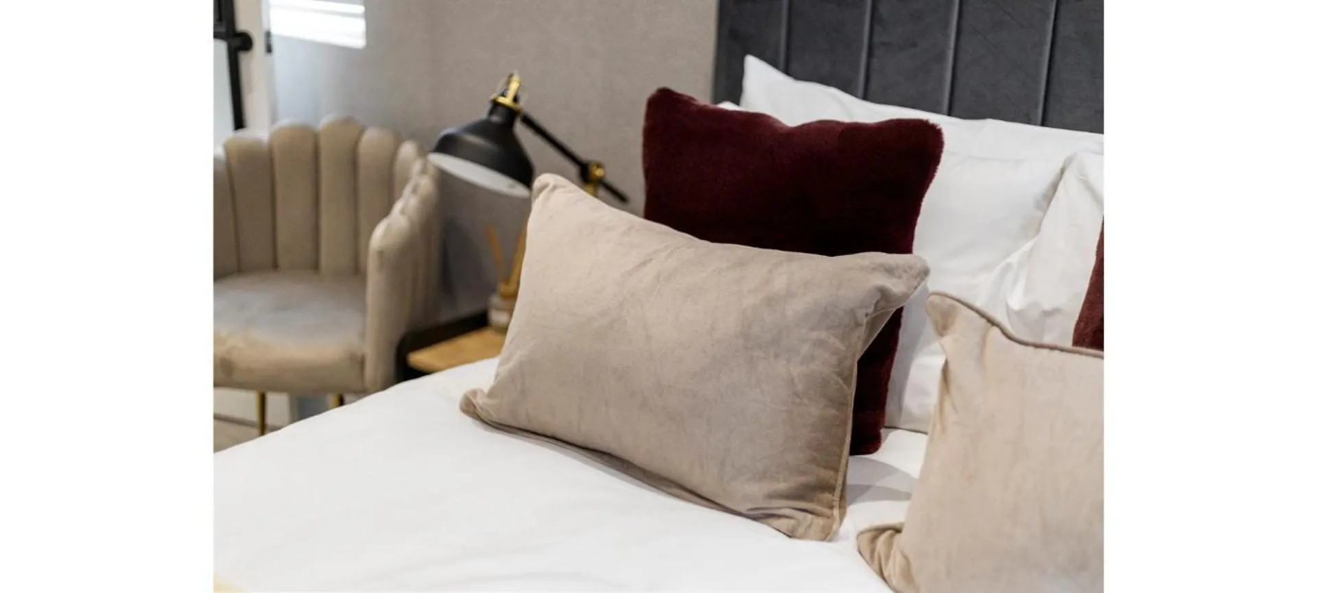 Apartment The Relaxation Station: Fun And Comfort Collide London