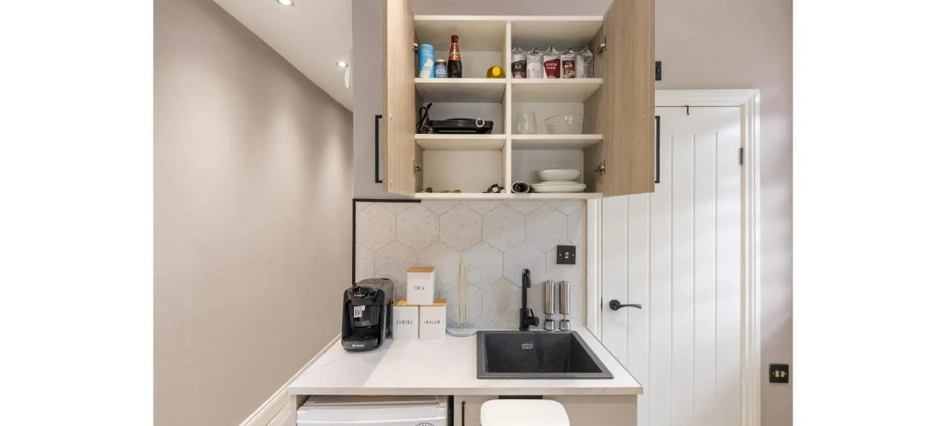 The Relaxation Station: Fun And Comfort Collide London